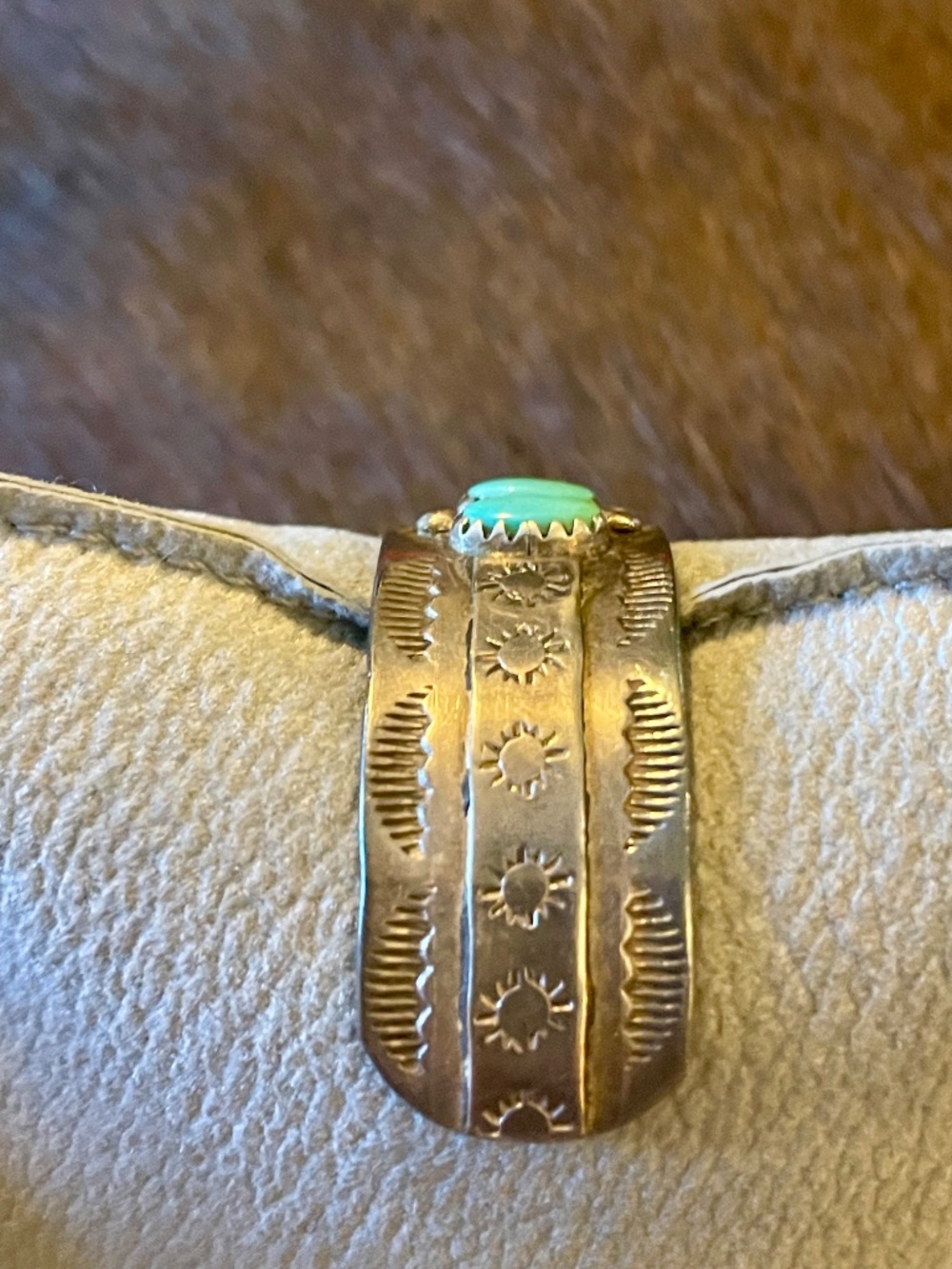 Vintage Zuni Turquoise and Silver Row Cuff Bracelet, Hallmark P. Ukestine - Picture 6 of 7